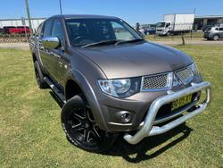 2012 Mitsubishi Triton GLX-R