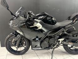 2019 Kawasaki NINJA 400 Black