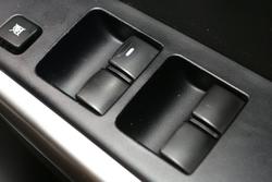 2015 Mitsubishi
Pajero Sport GLX