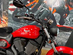 2017 VICTORY JUDGE RED