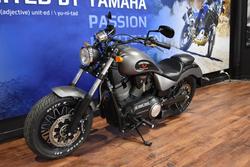 2015 VICTORY GUNNER Black