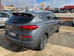 2019 HYUNDAI
                TUCSON ACTIVE X