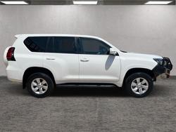 2022 Toyota Landcruiser Prado