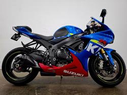 Suzuki GSX-R750