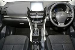 2024 Mitsubishi
Eclipse Cross ES