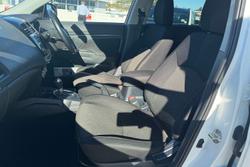 2016 Mitsubishi
ASX LS