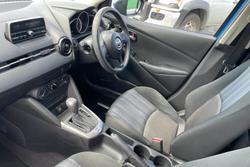 2015 Mazda
2 Neo