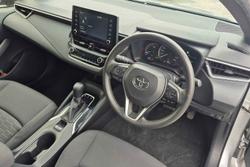 2020 Toyota
Corolla Ascent Sport Hybrid
