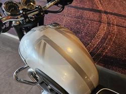 2019 Triumph Bonneville T120 Diamond Bonneville White