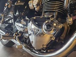 2019 Triumph Bonneville T120 Diamond Bonneville White