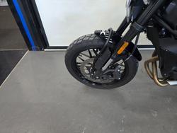 2024 CFMOTO CL-X HERITAGE NEBULA BLACK