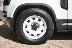 2024 Land Rover
Defender 110 D250 Hard Top S