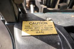 2001 Toyota 62-7Fd25 Forklift Orange