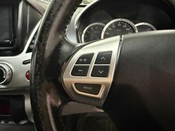 2011 Mitsubishi Triton GLX-R MN MY11 4X4 Dual Range Cool Silver