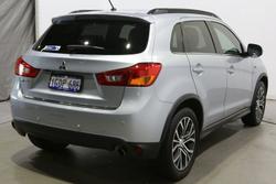2016 Mitsubishi
ASX LS