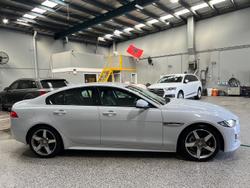 2017 Jaguar XE 20d R-Sport X760 MY17 Glacier White