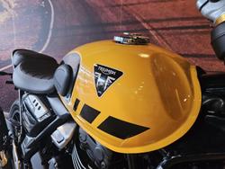 2025 Triumph Scrambler 400 XC Scrambler Yellow