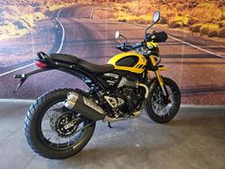 2025 Triumph Scrambler 400 XC Scrambler Yellow
