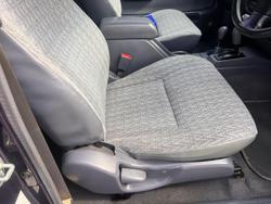 2003 Toyota Hilux VZN172R MY02 4X4 Dual Range Atlantis Blue