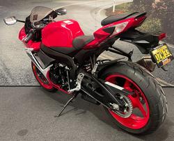 2012 Suzuki GSX-R600 White