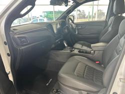 2024 Isuzu D-MAX BLADE