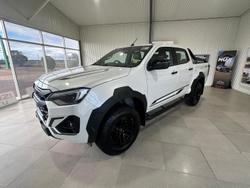 2024 Isuzu D-MAX BLADE