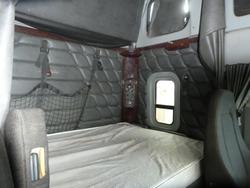 2013 FREIGHTLINER Argosy RED
