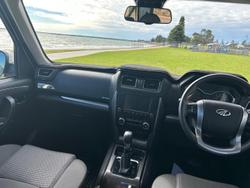 2022 Mahindra PIK-UP S11