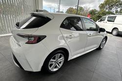 2020 Toyota
Corolla Ascent Sport Hybrid