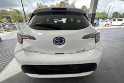 2020 Toyota
Corolla Ascent Sport Hybrid