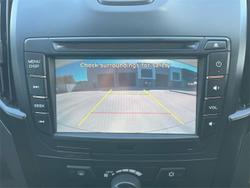 2017 Isuzu D-MAX SX High Ride MY17 4x2 Splash White