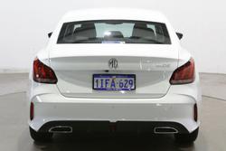 2024 MG
MG5 Vibe