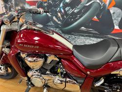2018 Suzuki VZR 1800 BOULEVARD (M109R) MAROON