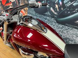 2018 Suzuki VZR 1800 BOULEVARD (M109R) MAROON