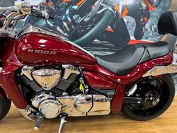 2018 Suzuki VZR 1800 BOULEVARD (M109R) MAROON