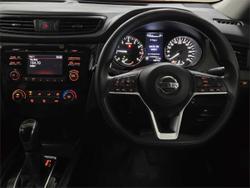 2019 Nissan
                X-TRAIL ST