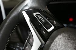 2022 LDV
D90 Executive