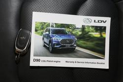 2022 LDV
D90 Executive