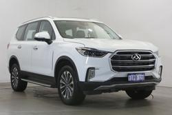 2022 LDV
D90 Executive