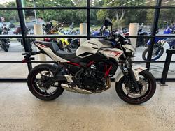 2022 Kawasaki Z650L (LAMS) WHITE