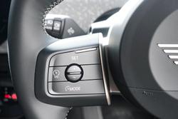 2025 MINI
Cooper SE Favoured