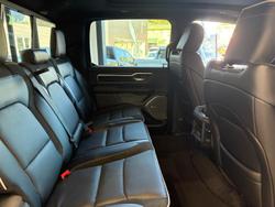 2025 RAM 1500 Laramie Sport Hurricane SO RamBox DT MY25 4X4 Dual Range Bright White