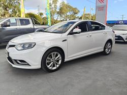 2017 MG MG6 PLUS Core Mountain White