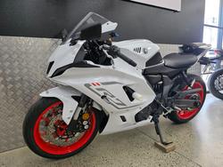 2023 Yamaha YZF-R7LA WHITE