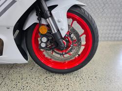 2023 Yamaha YZF-R7LA WHITE
