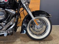 2017 Harley-davidson FLSTC HERITAGE SOFTAIL CLASSIC Black