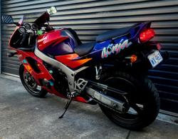 1996 Kawasaki Ninja ZX-6R (ZX600) Ninja Red