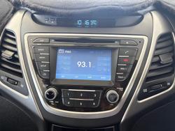 2014 Hyundai Elantra Active MD3 Creamy White