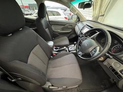 2016 Mitsubishi
                Triton GLS