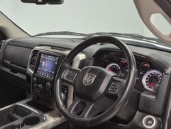 2020 RAM 1500 Laramie DS MY19 4X4 Dual Range Bright White